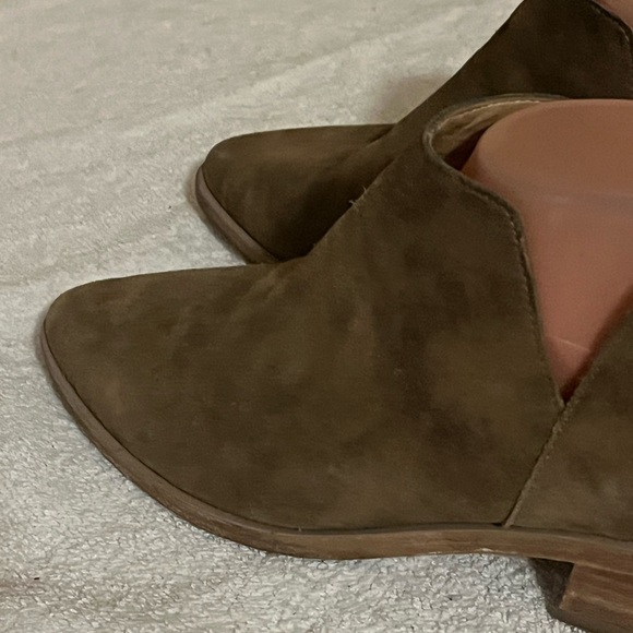 Vaneli Homer Tan Boots Sz 8M - Picture 7 of 12